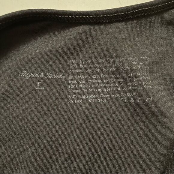 Ingrid+Isabel ~ Maternity ~ black tank top ~ size L ~ side ruching for comfort - Picture 3 of 3